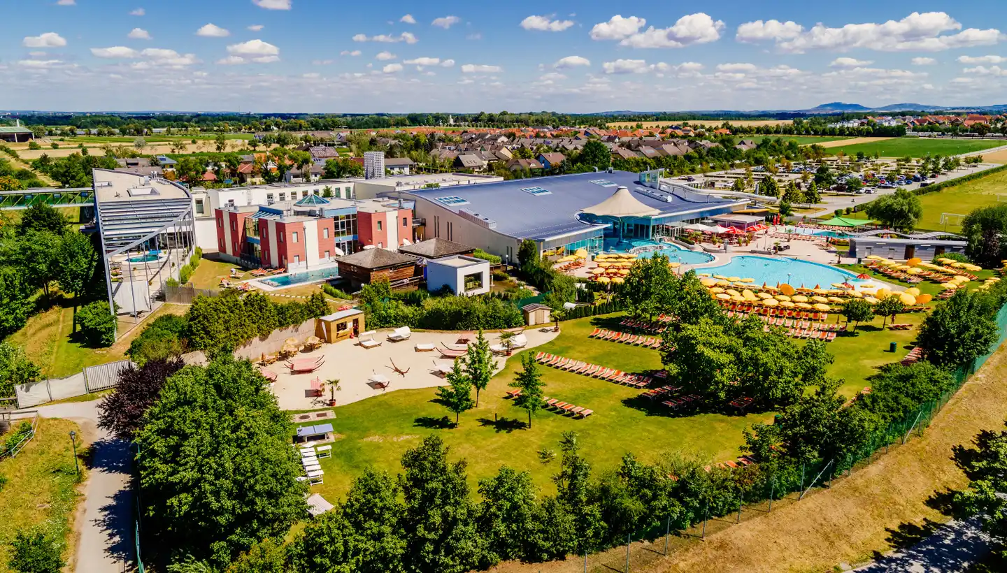 Therme Laa - Hotel & Silent Spa Garten
