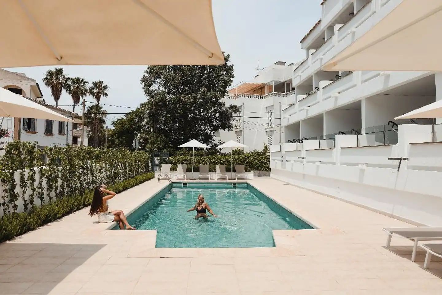 Hoposa Pollensamar Pool