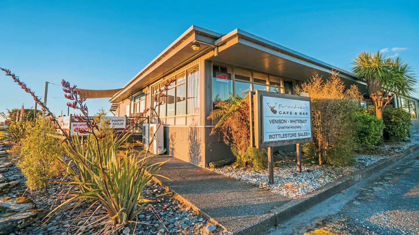 Heartland Hotel Haast Aussenansicht