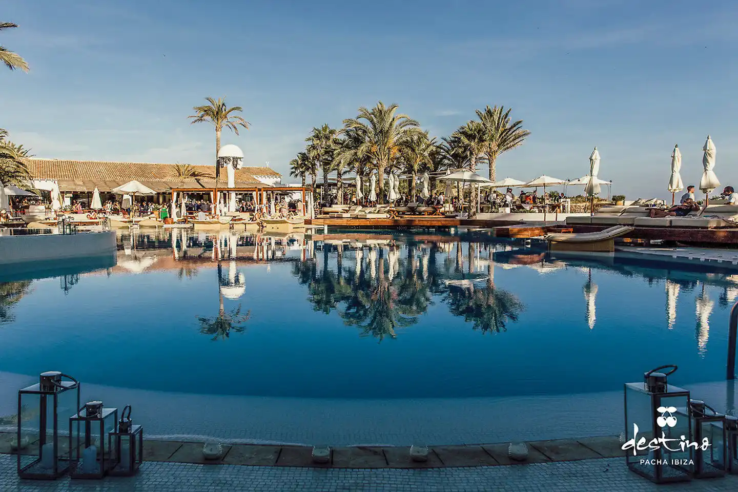 Destino Pacha Ibiza Pool
