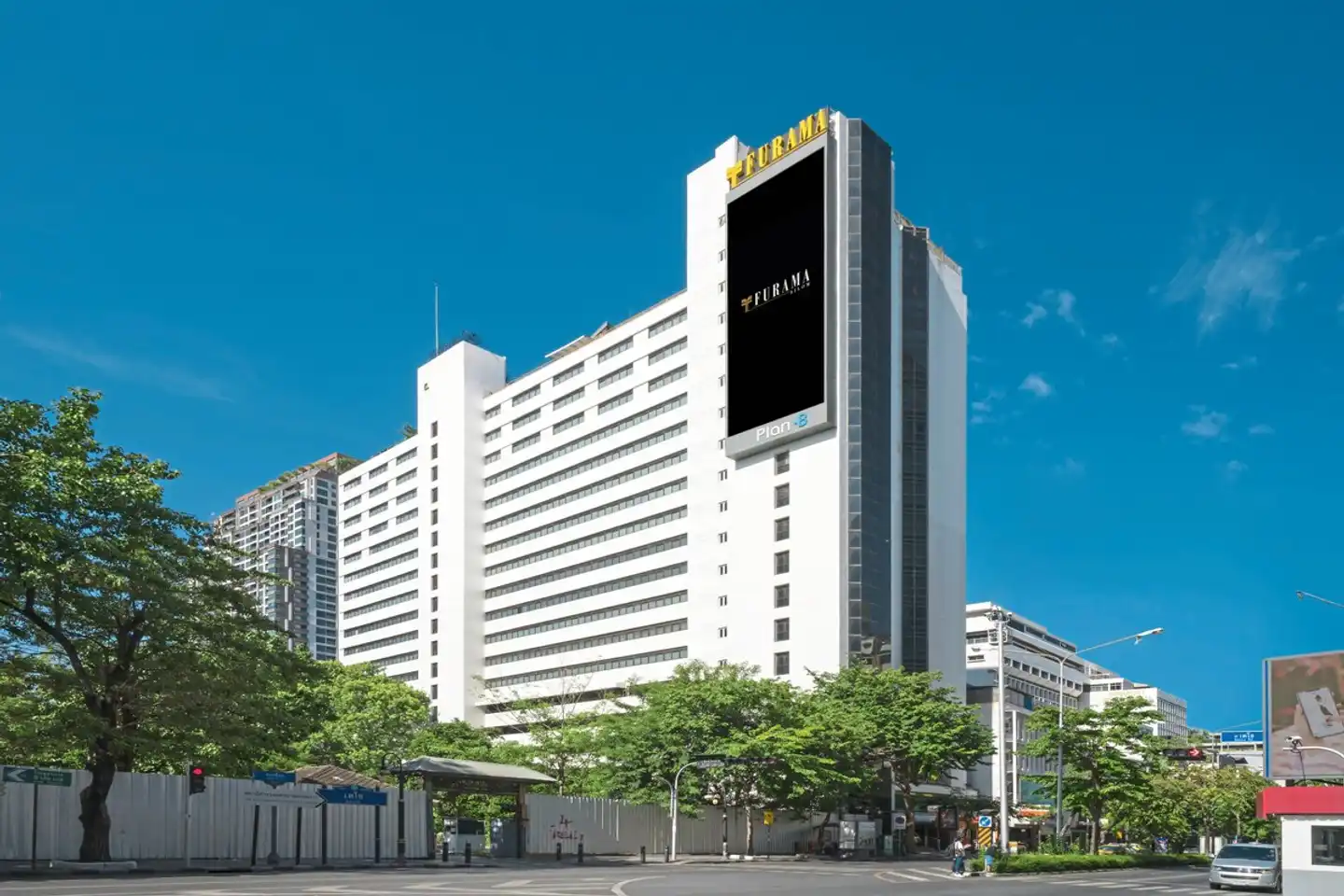 Furama Silom Bangkok Aussenansicht