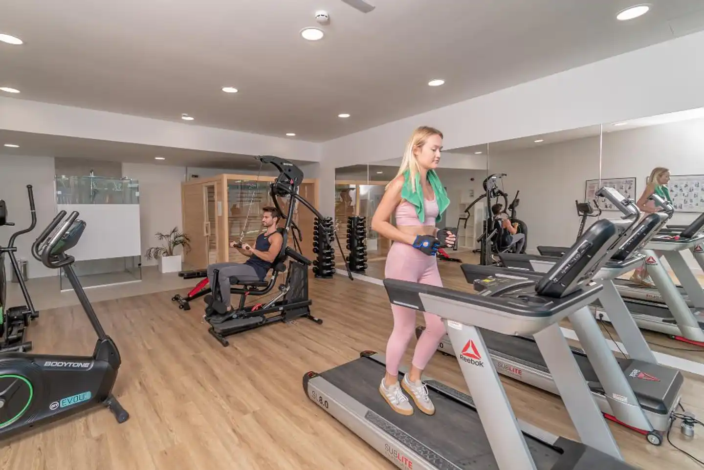 Hotel DunaGolf Suites Sport und Entertainment