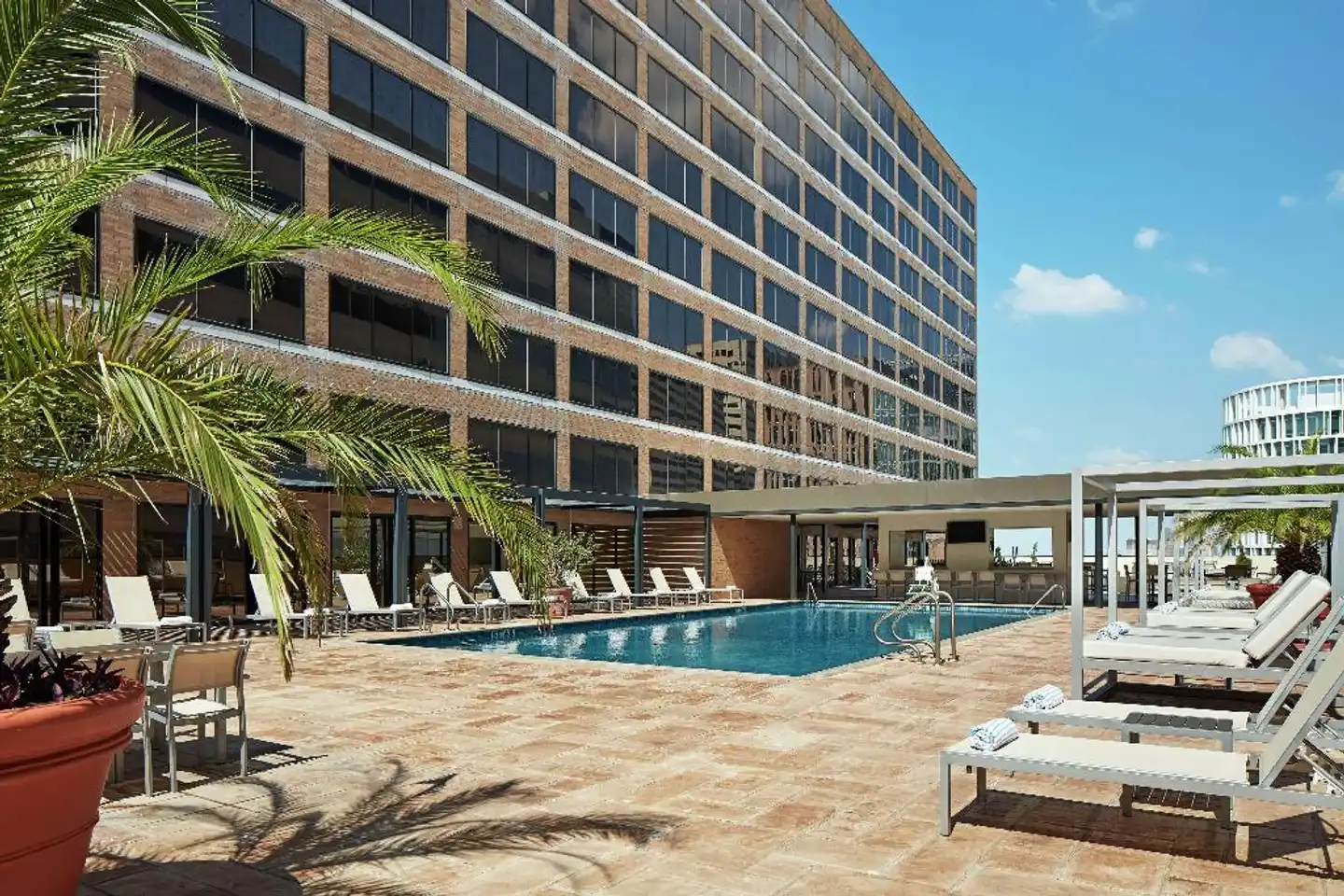 Hilton Houston Plaza/Medical Center Pool