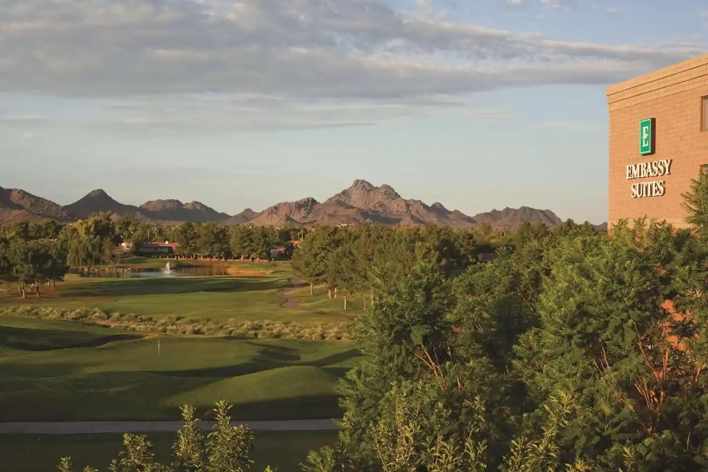 Embassy Suites by Hilton Phoenix - Scottsdale Landschaft