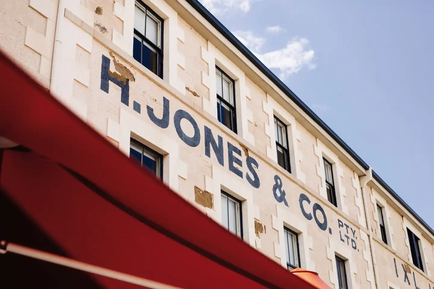 The Henry Jones Art Hotel Aussenansicht