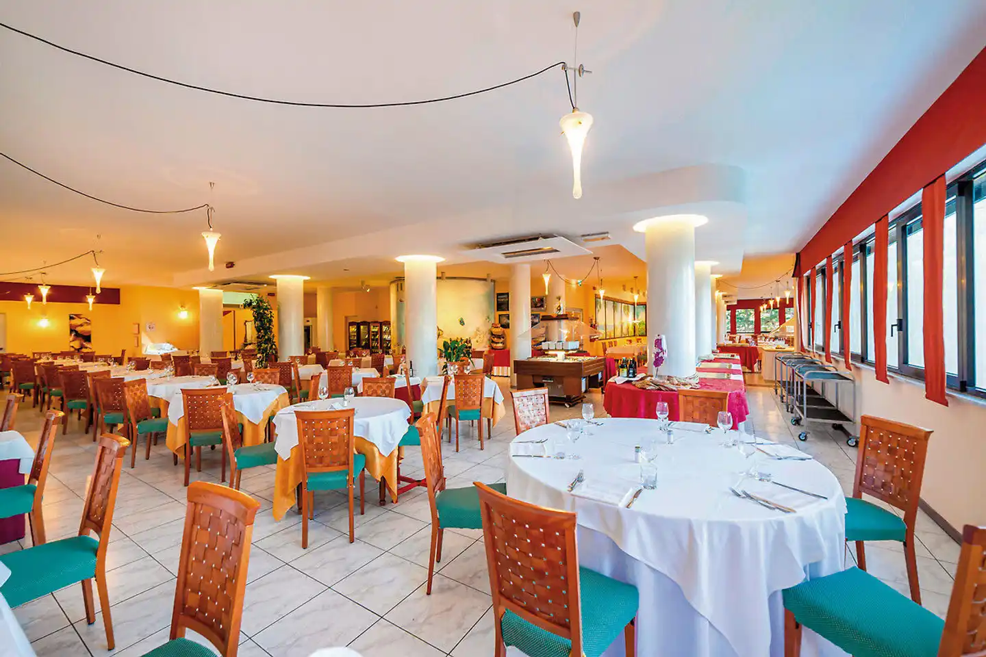 American Restaurant