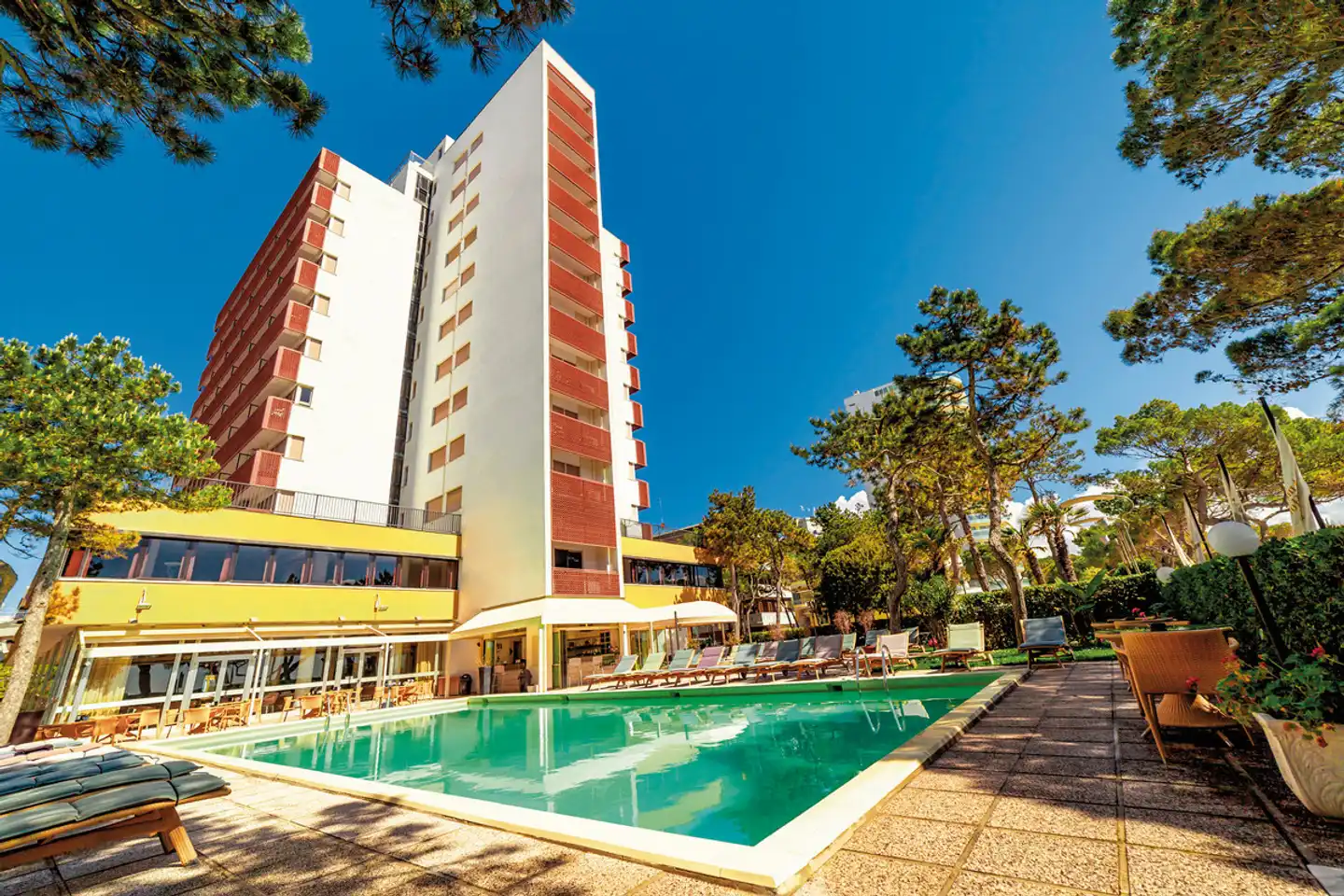American Pool