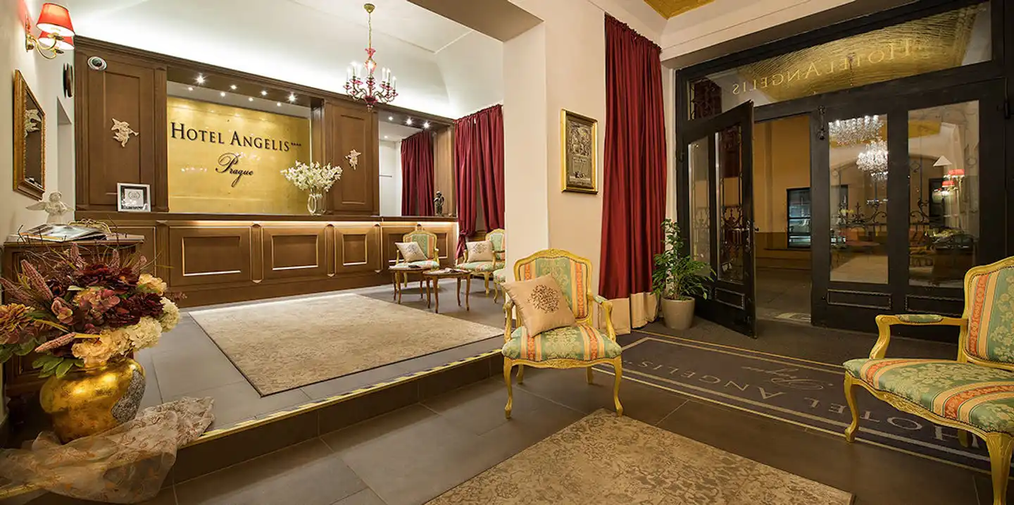 Angelis Lobby