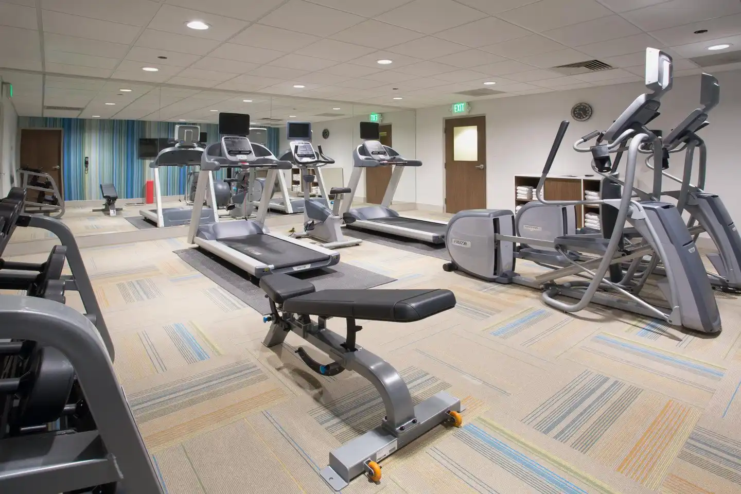 Holiday Inn Express Salt Lake City Downtown Sport und Entertainment
