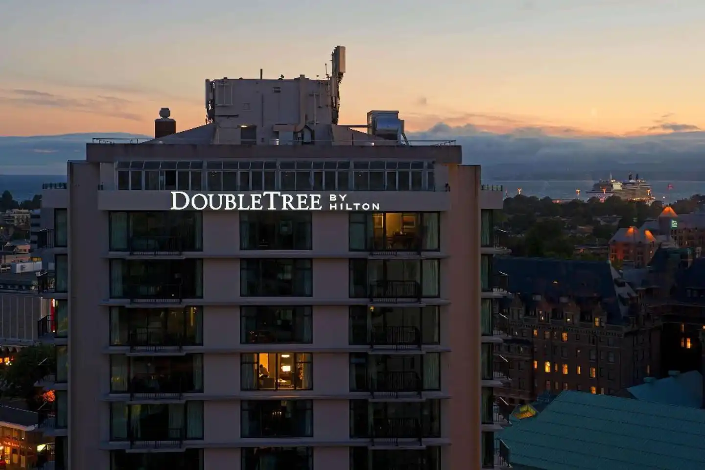 DoubleTree by Hilton Hotel & Suites Victoria Aussenansicht