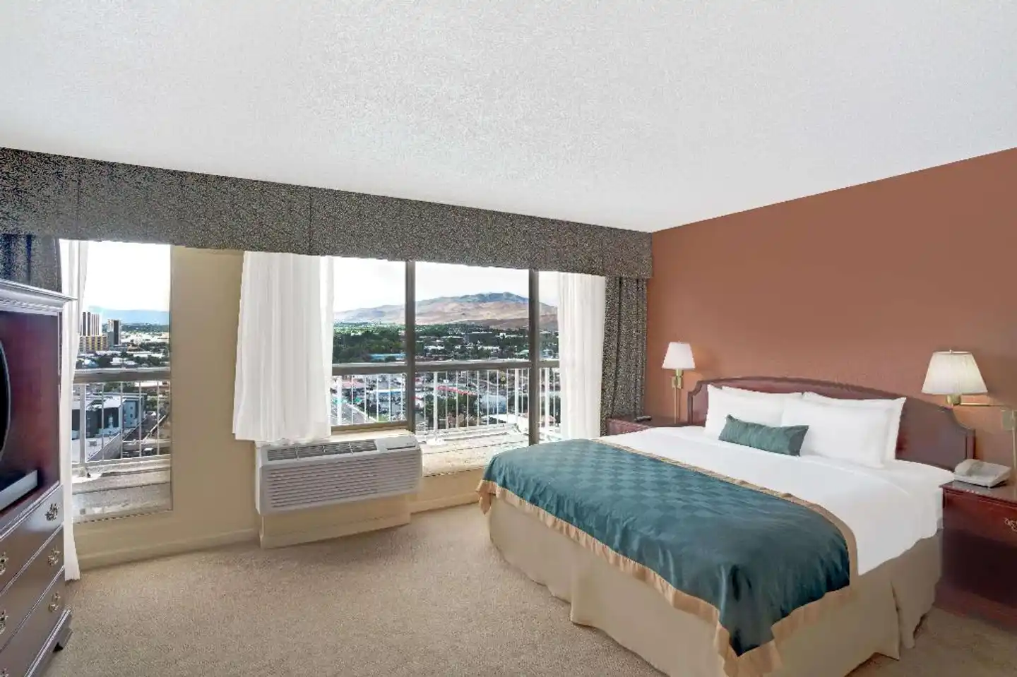 Ramada by Wyndham Reno Hotel & Casino Wohnbeispiel