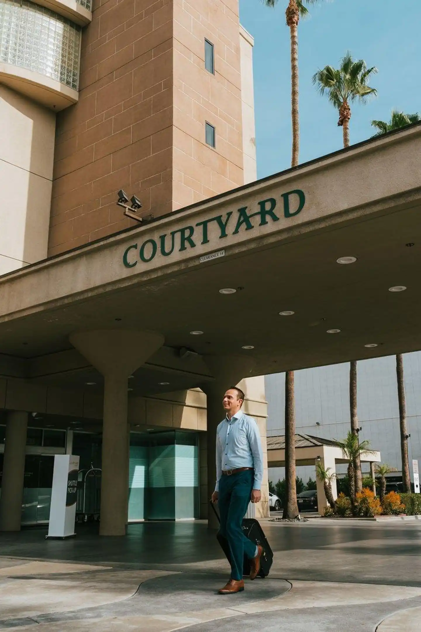 Courtyard by Marriott Los Angeles LAX/Century Boulevard Aussenansicht