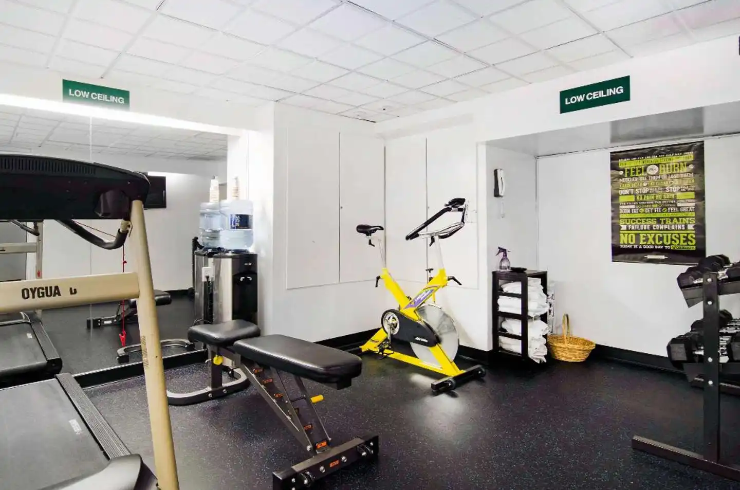 Quality Inn Downtown Inner Harbour Sport und Entertainment