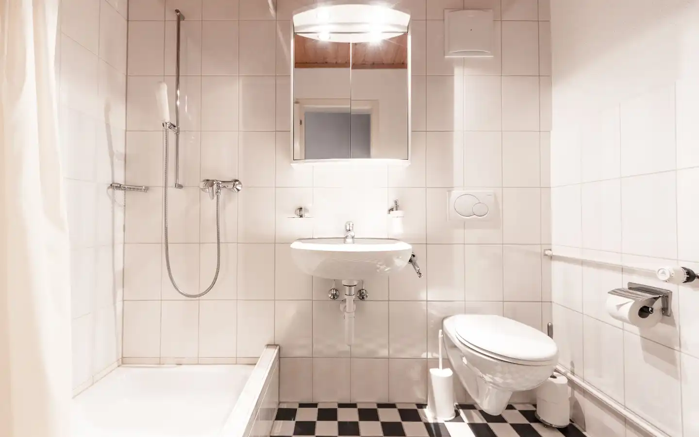 Hotel Montana Badezimmer