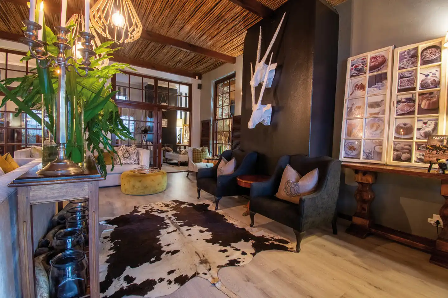 Lairds Lodge Country Estate Lobby