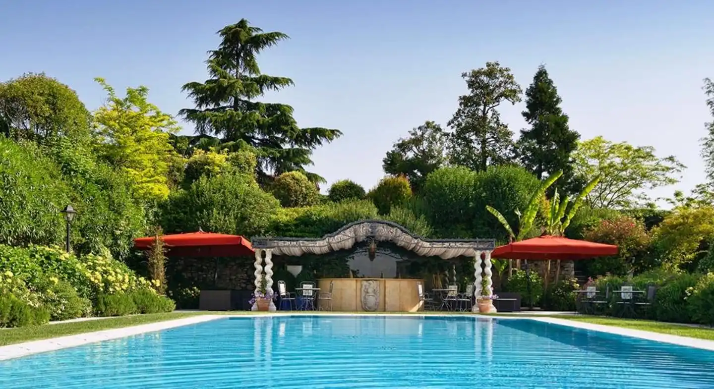 Byblos Art Hotel Villa Amistà Pool
