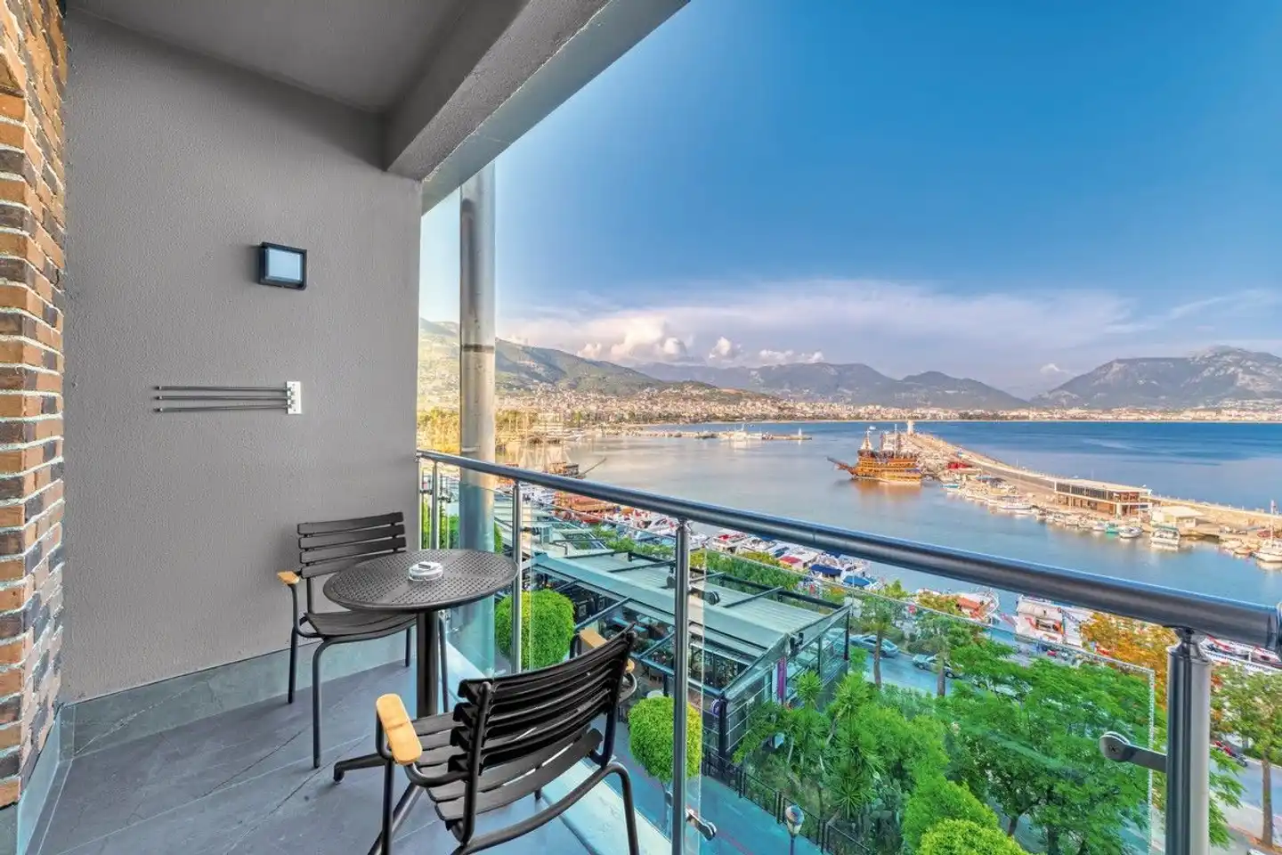 Numa Port Hotel Terrasse