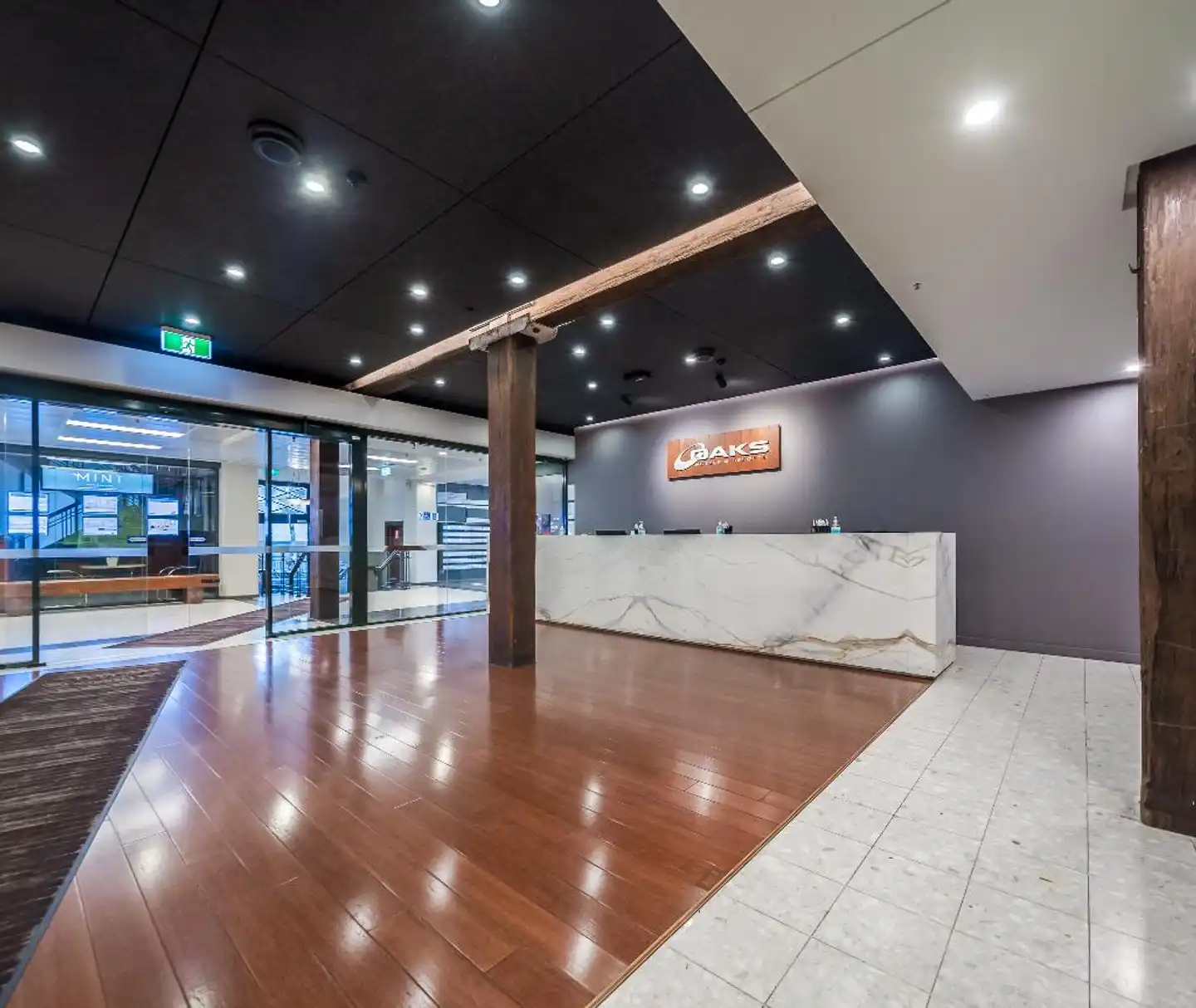 Oaks Sydney Goldsbrough Suites Lobby