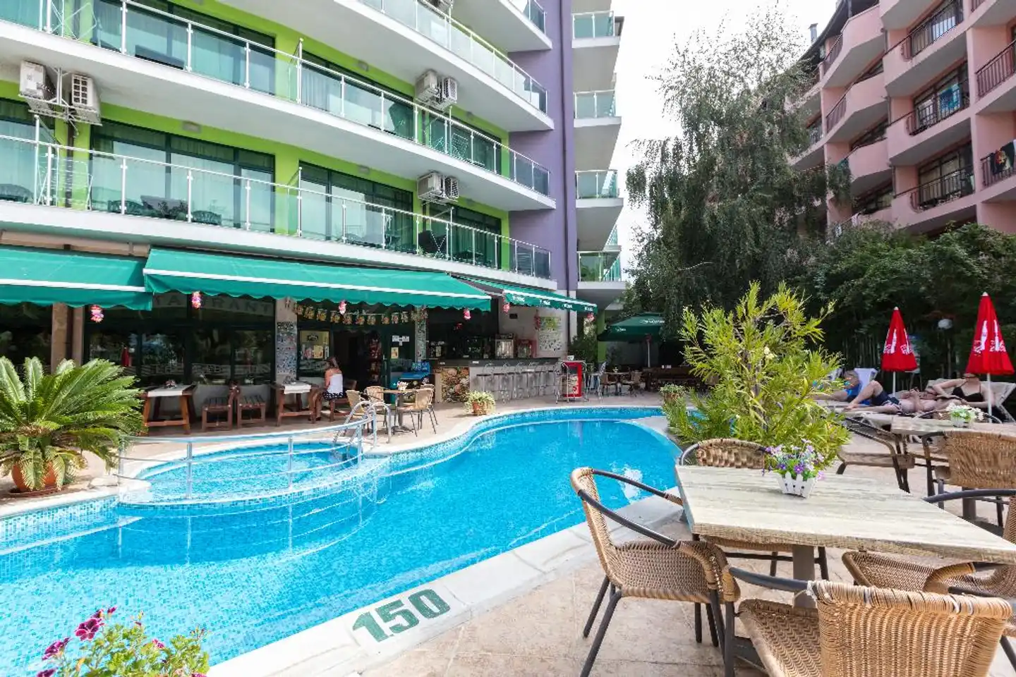 Hotel L&B Pool