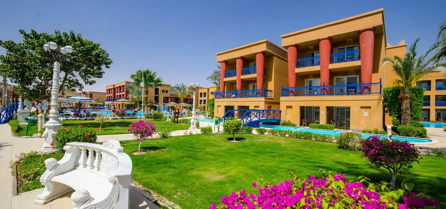 Titanic Beach Spa & Aqua Park Aussenansicht