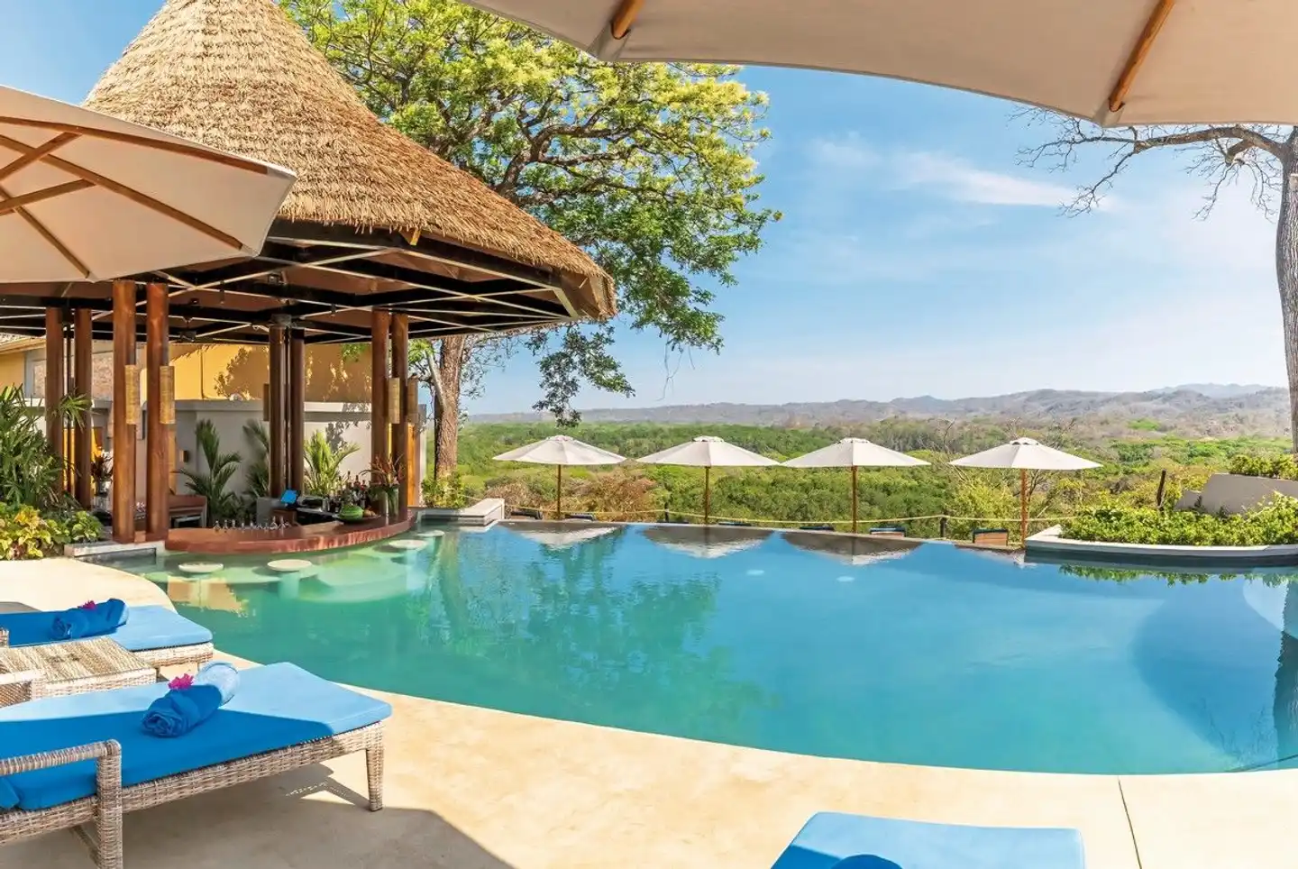 Lagarta Lodge Pool