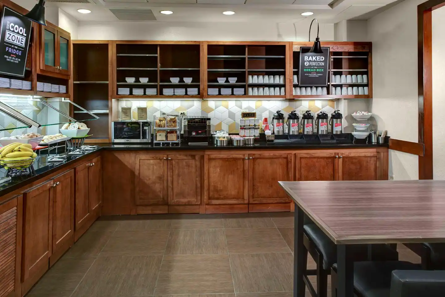 Hyatt Place Nashville/Opryland Bar