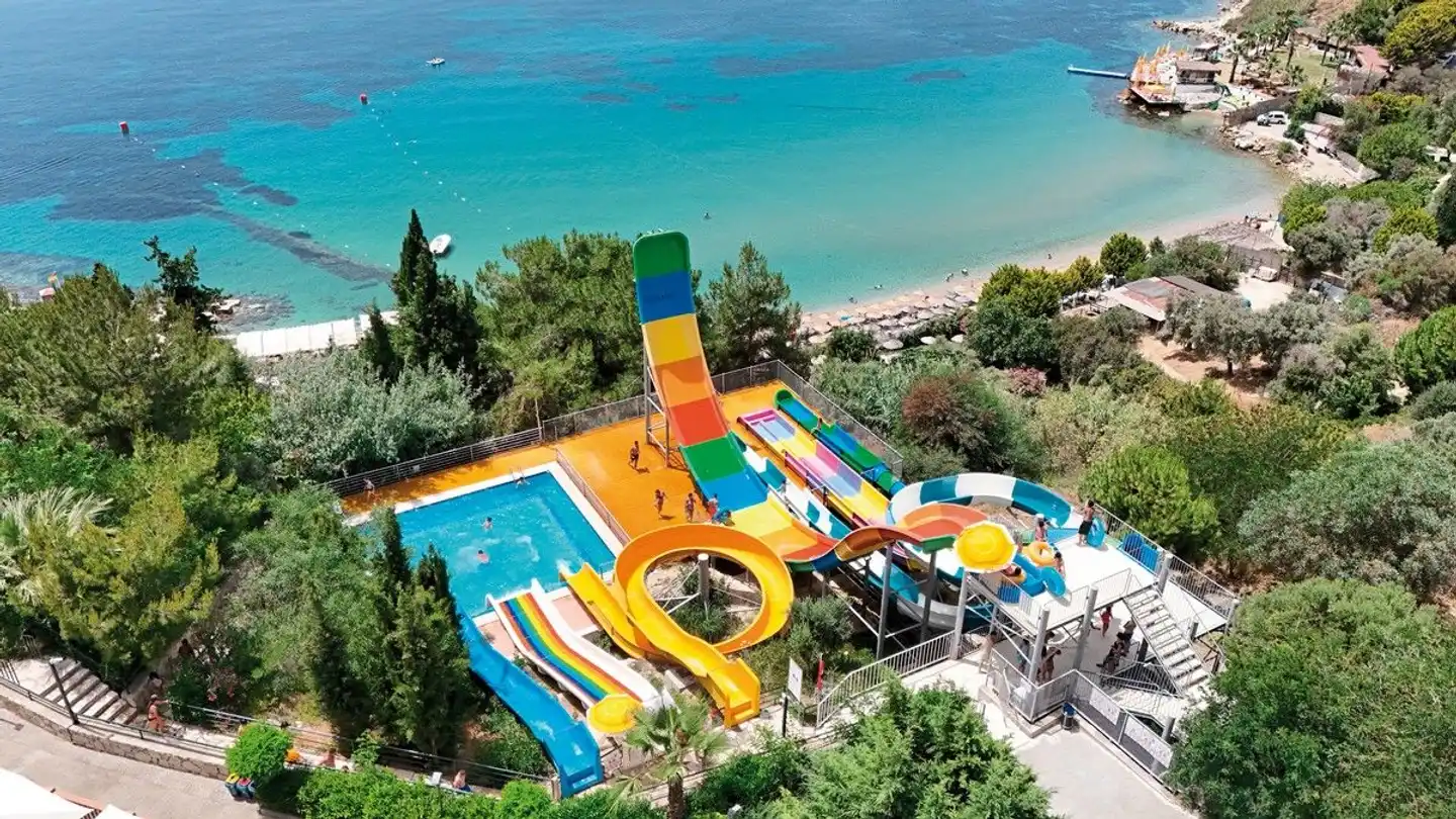 Sealight Resort Hotel Kusadasi Pool
