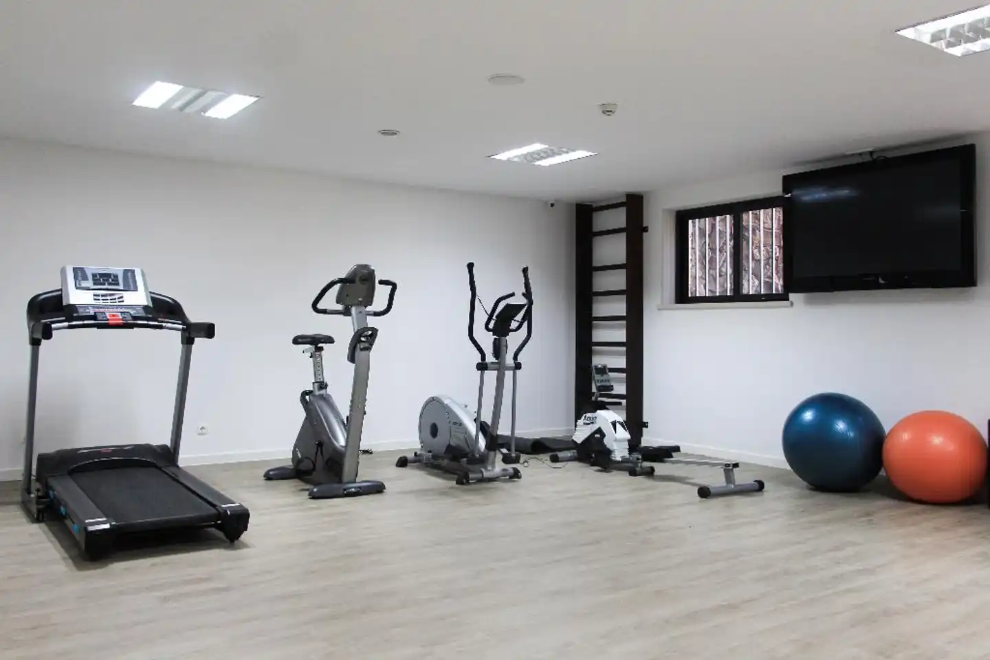 Vitor's Village Sport und Entertainment