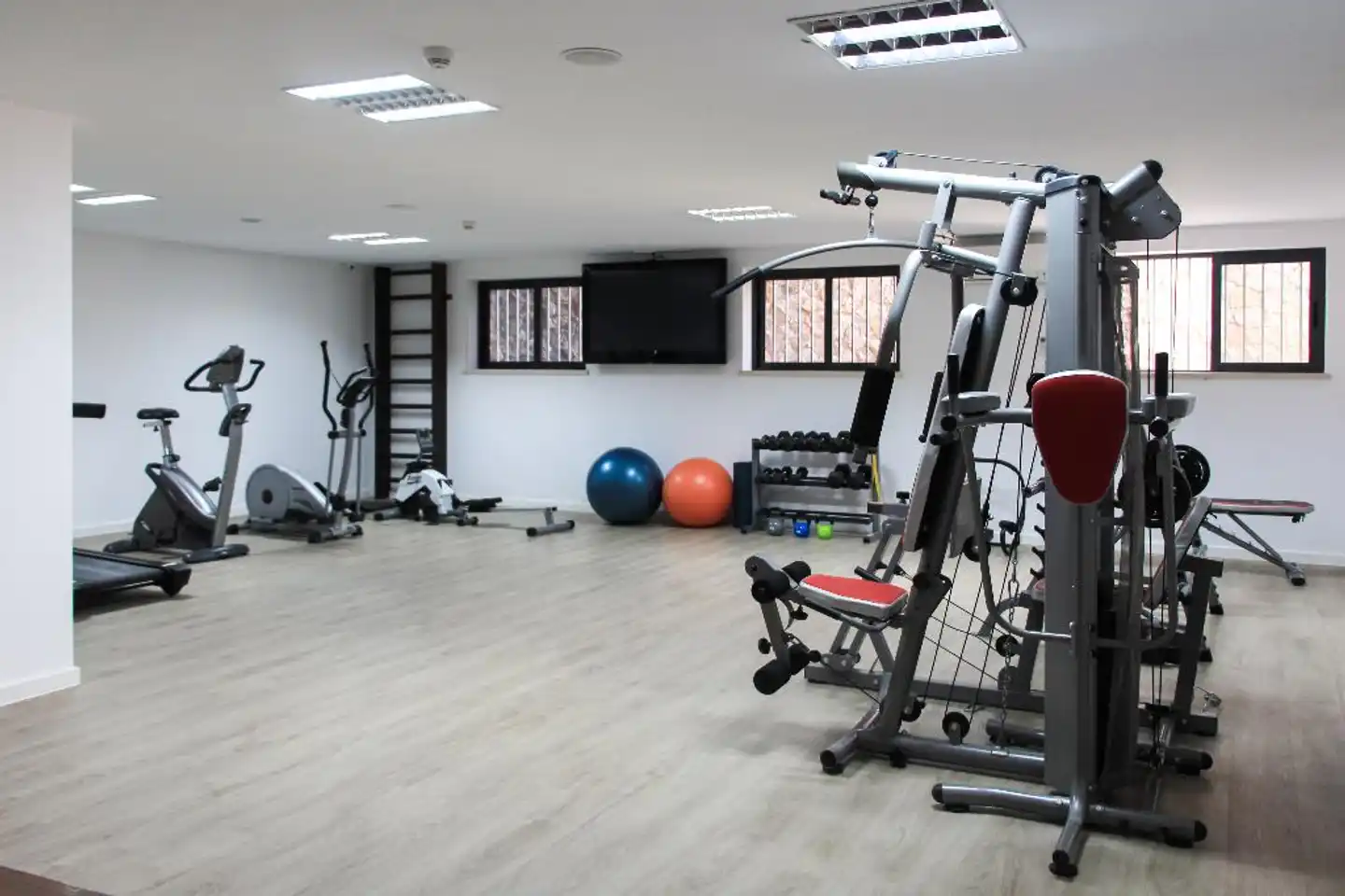 Vitor's Village Sport und Entertainment