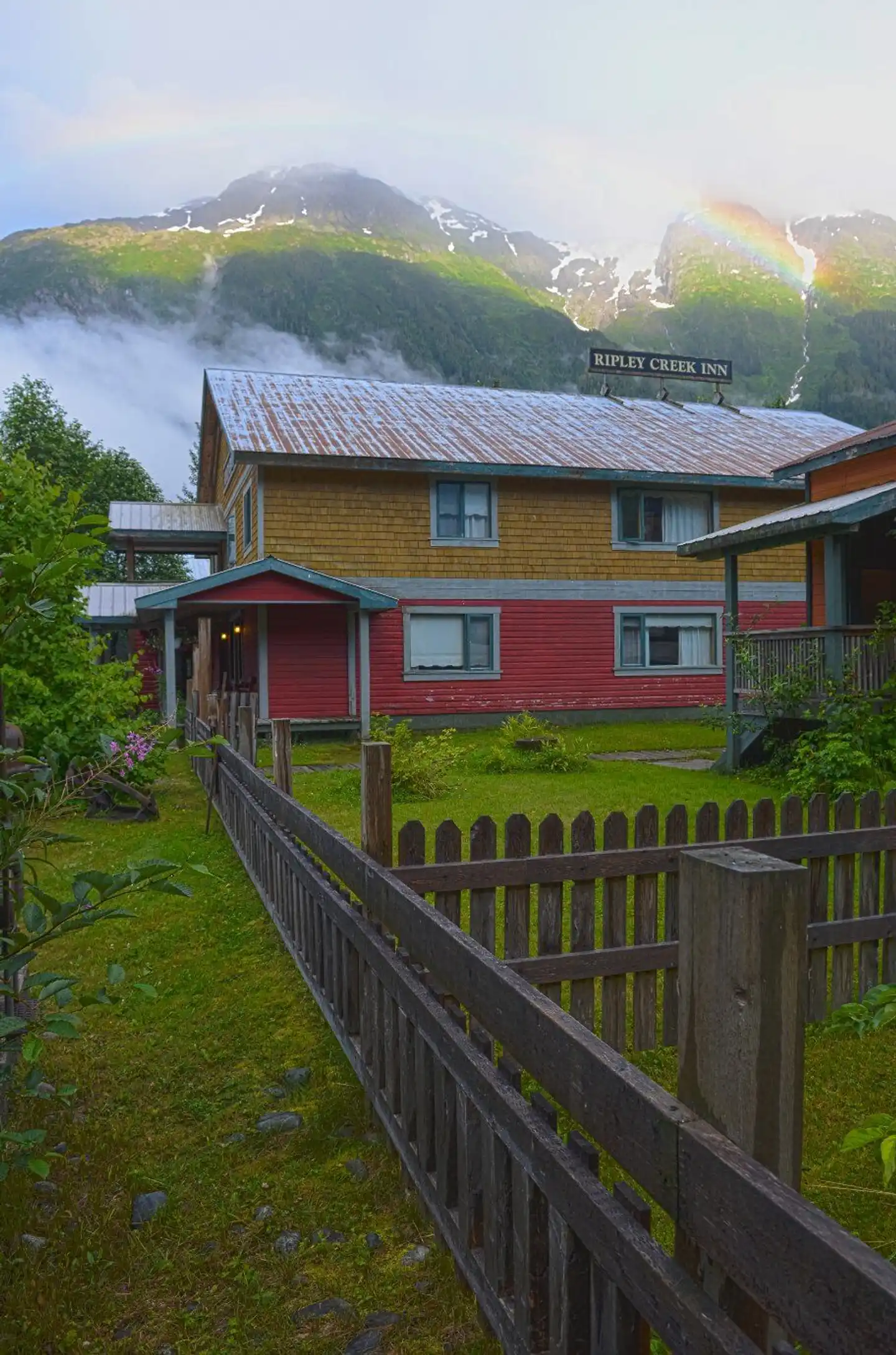 Ripley Creek Inn Aussenansicht