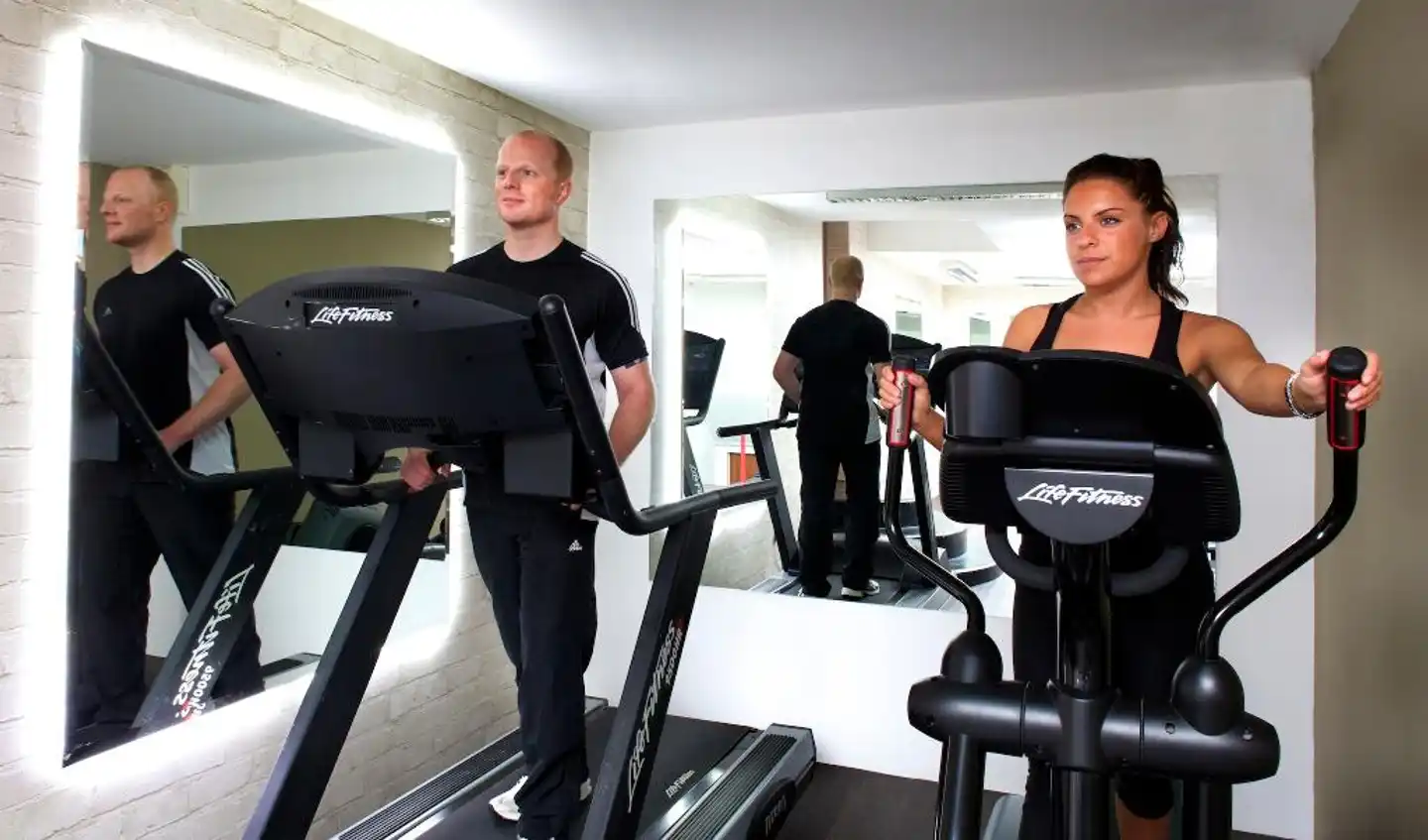 The Savoy Jersey Sport und Entertainment