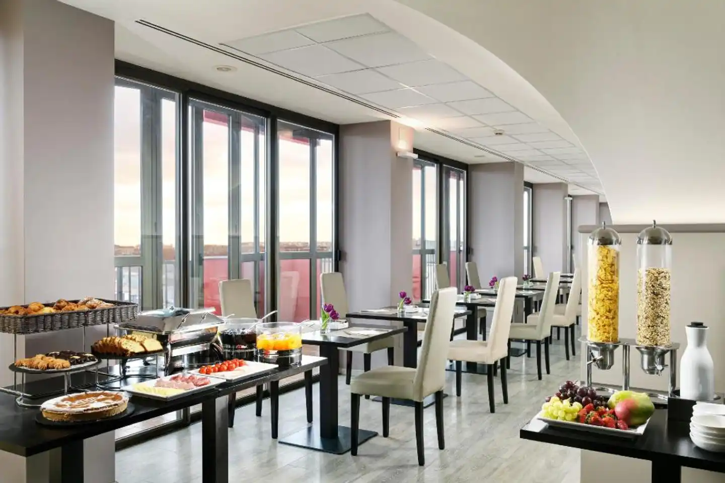 UNAWAY Hotel & Residence Contessa Jolanda Milano Restaurant