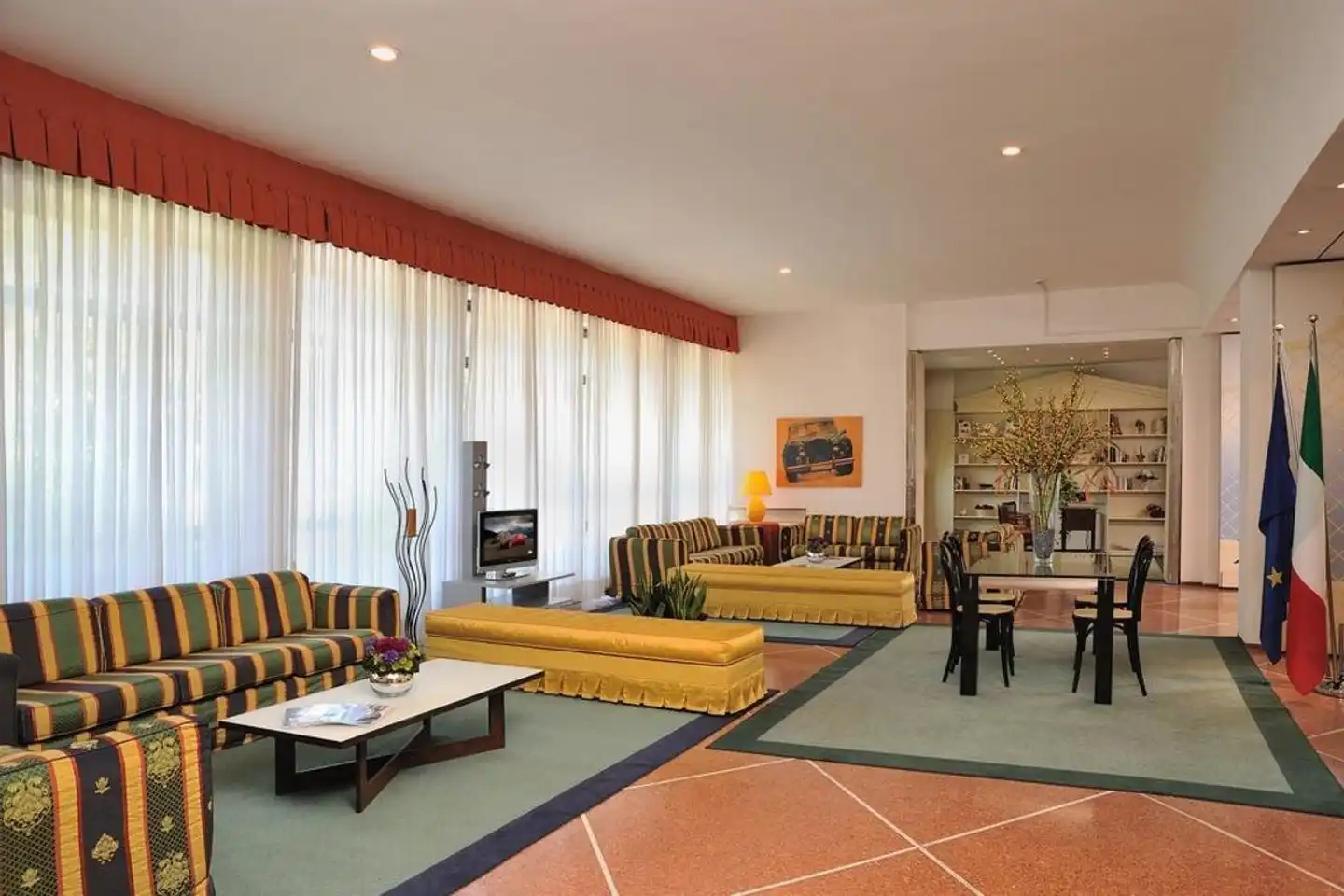 Olimpia Lobby