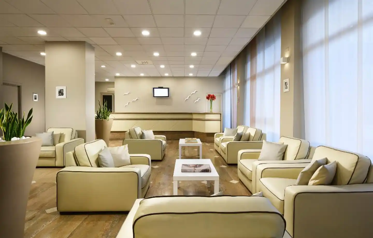 UNAWAY Hotel & Residence Contessa Jolanda Milano Lobby
