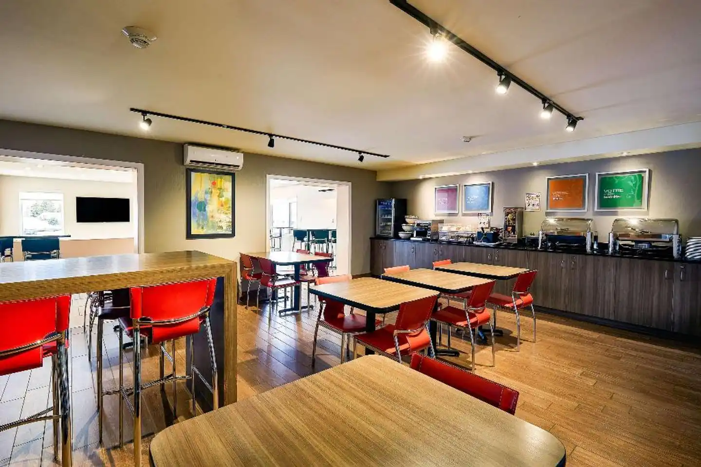 Comfort Inn Rouyn-Noranda Bar