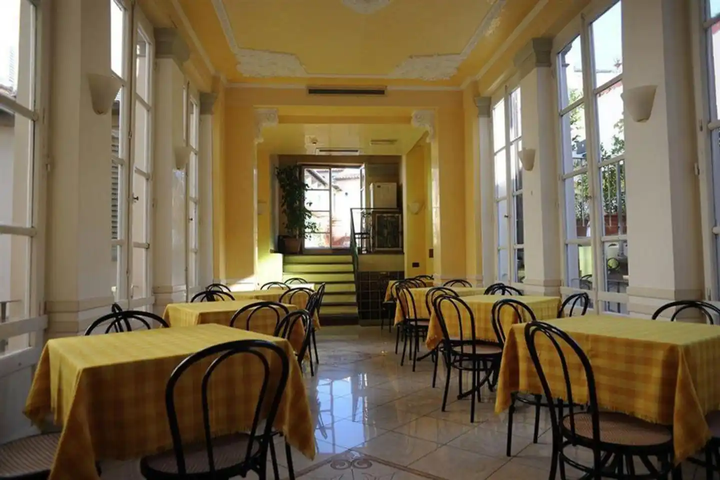 California Restaurant