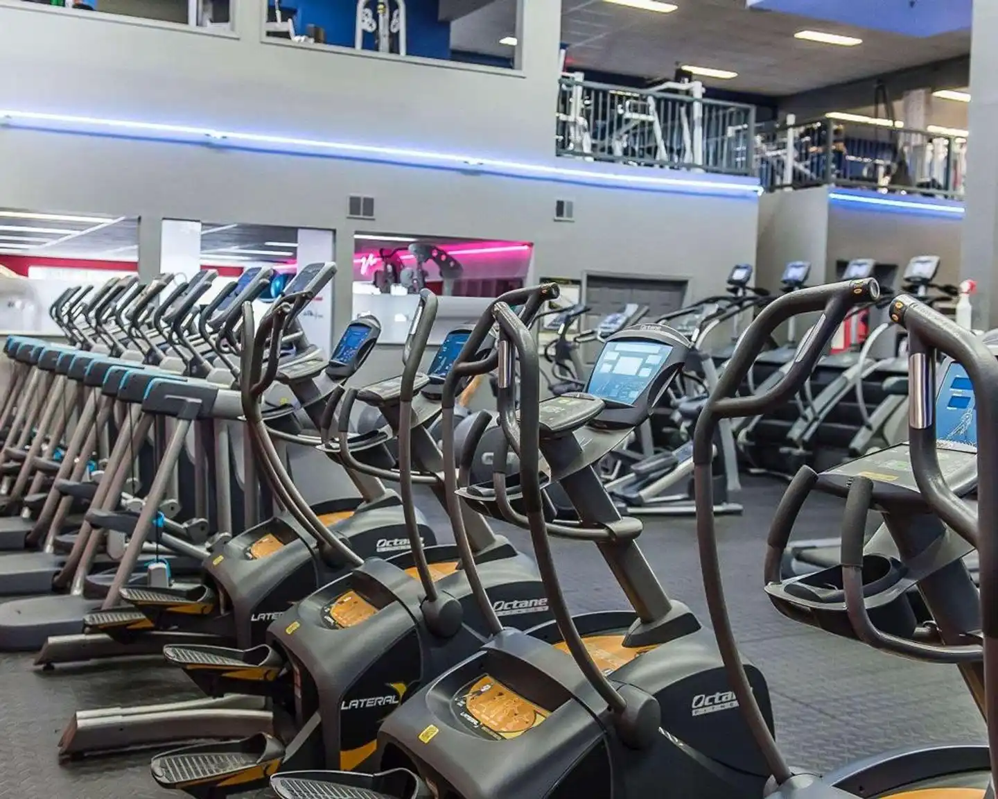 Quality Inn & Suites & Conference Centre - Gatineau Sport und Entertainment