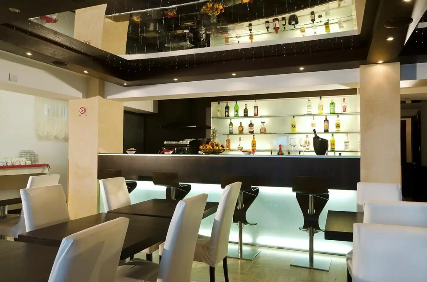 Petit Palais Bar