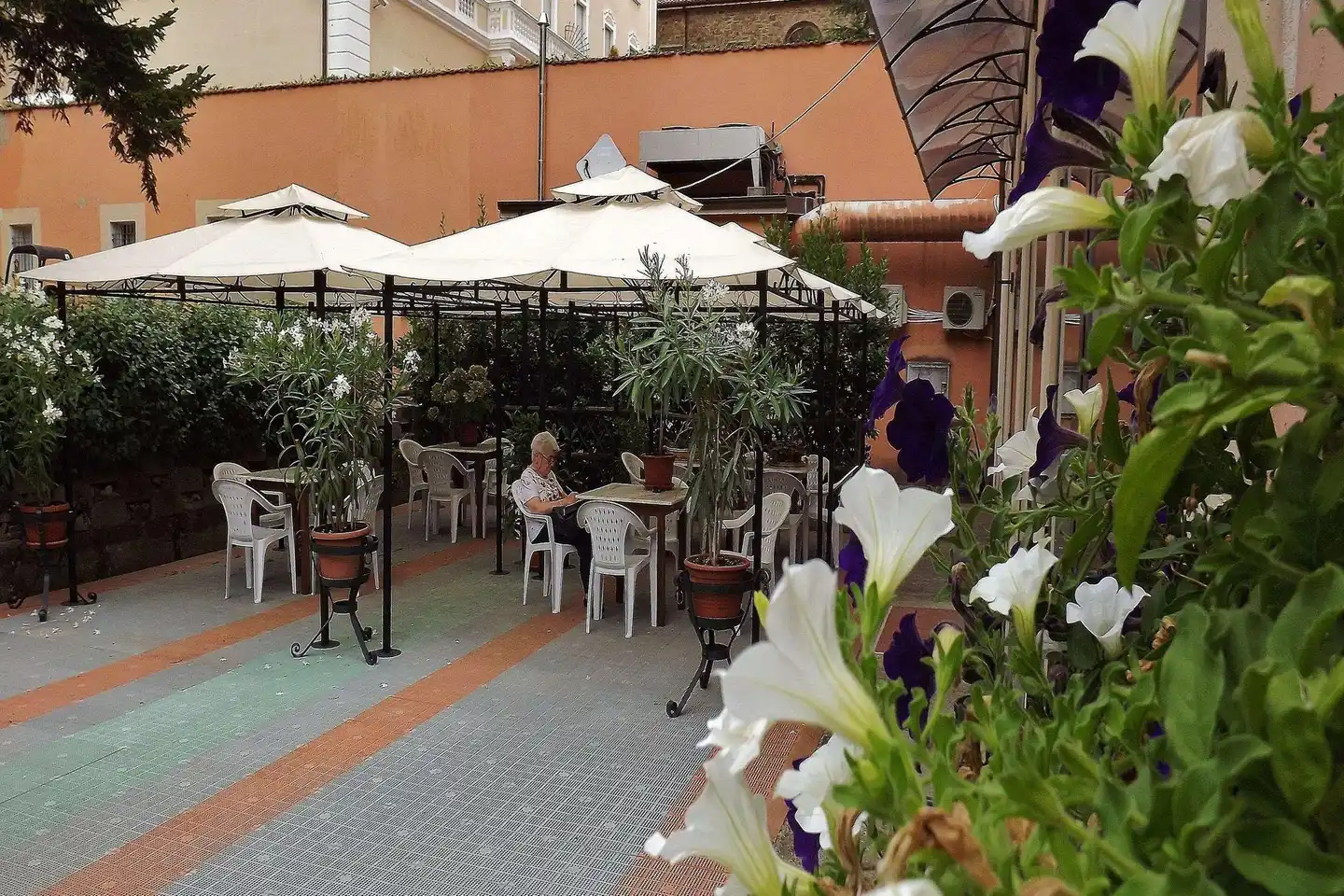 Roma Restaurant