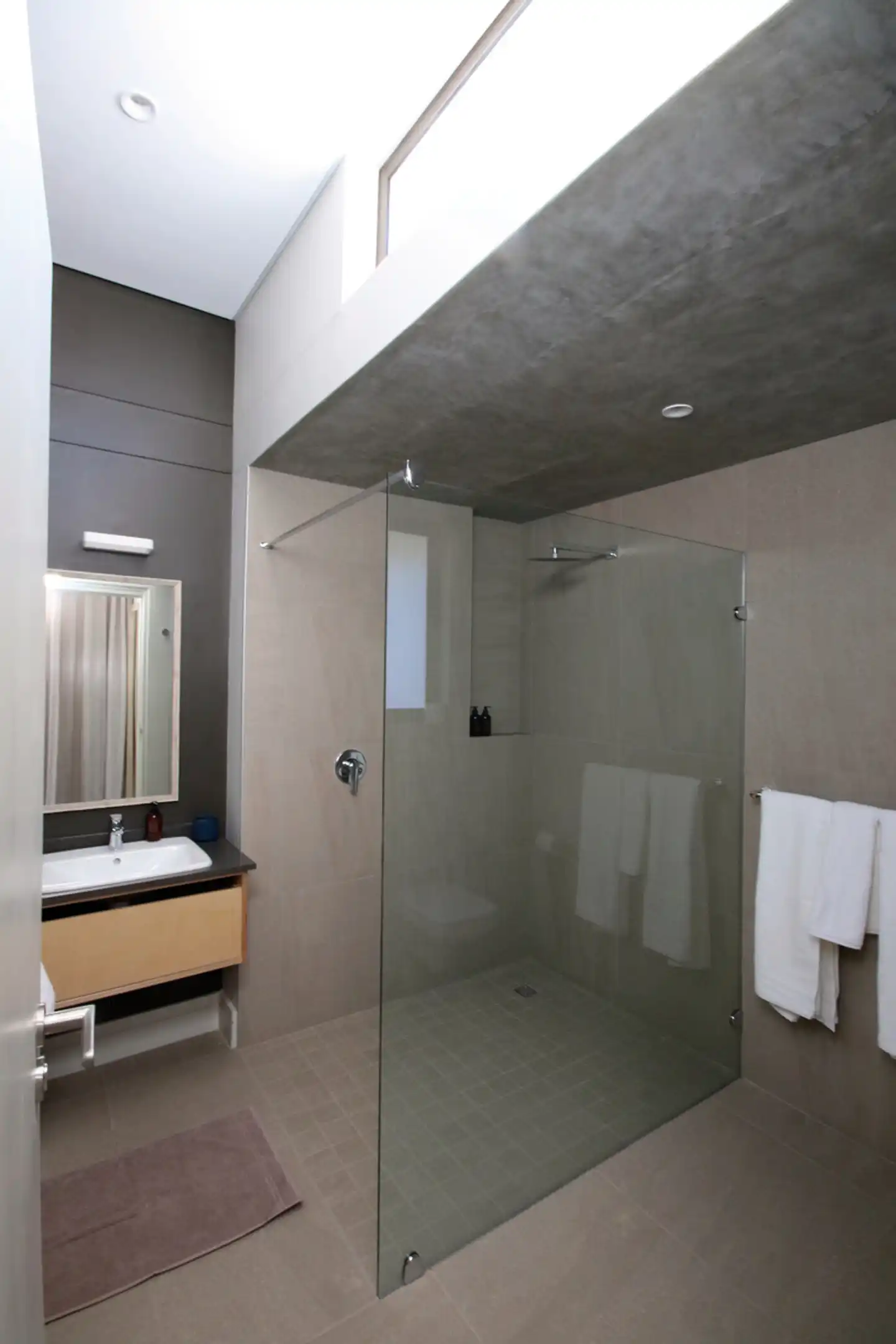 The Elegant Guesthouse Badezimmer