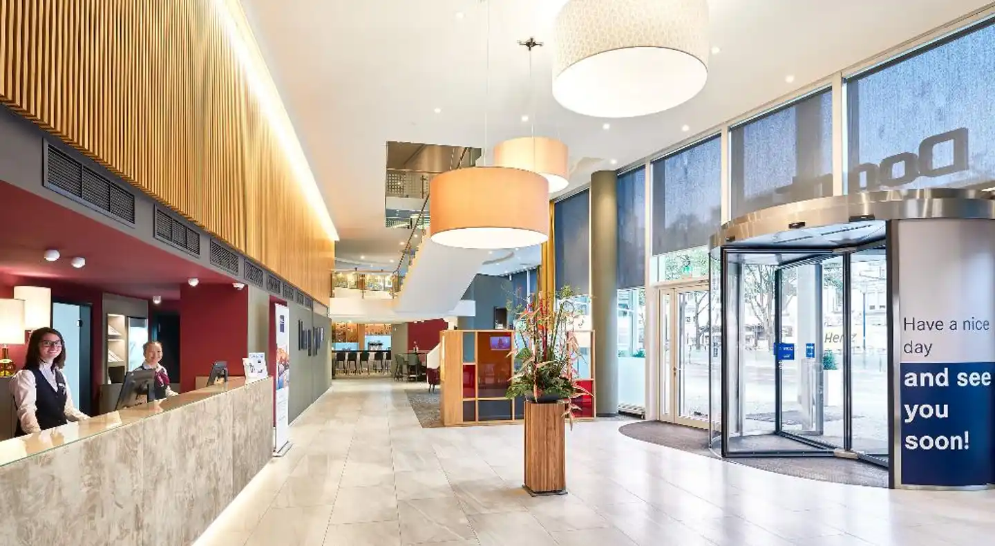 Dorint Kongresshotel Mannheim Lobby
