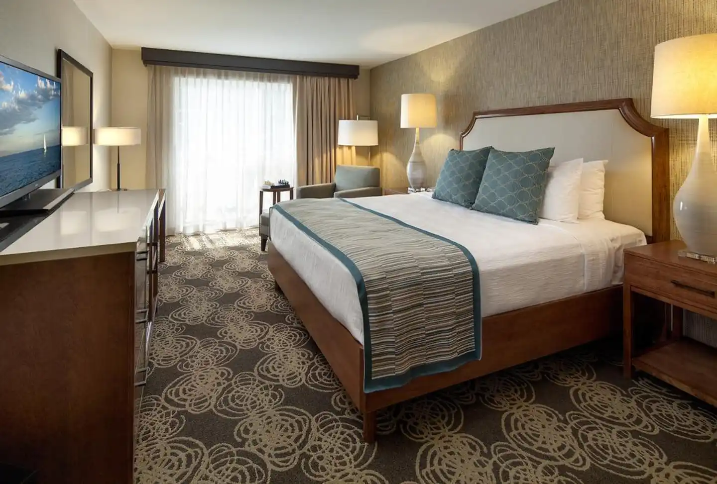 Redondo Beach Hotel, Tapestry Collection by Hilton Wohnbeispiel