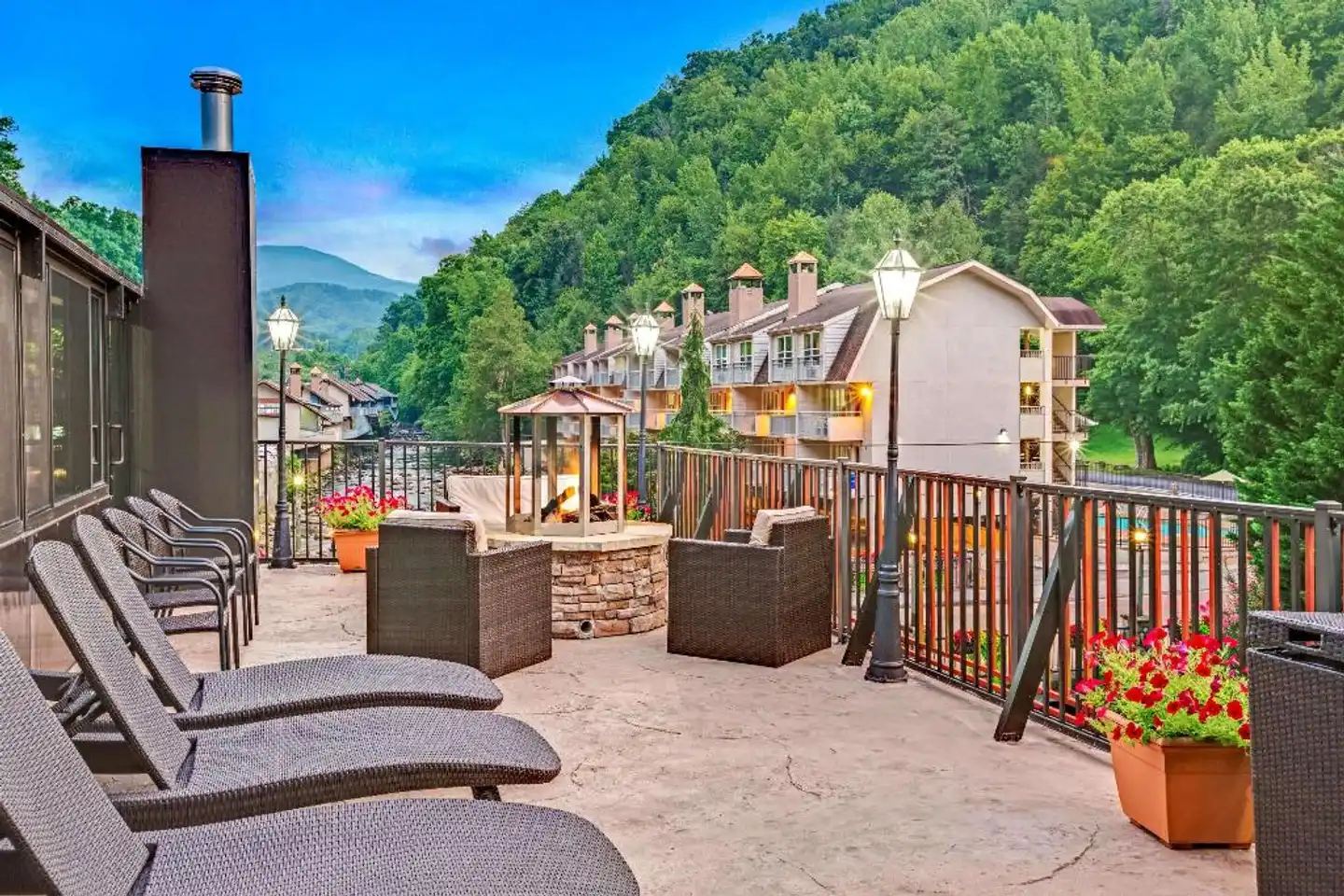 Baymont by Wyndham Gatlinburg On The River Terrasse