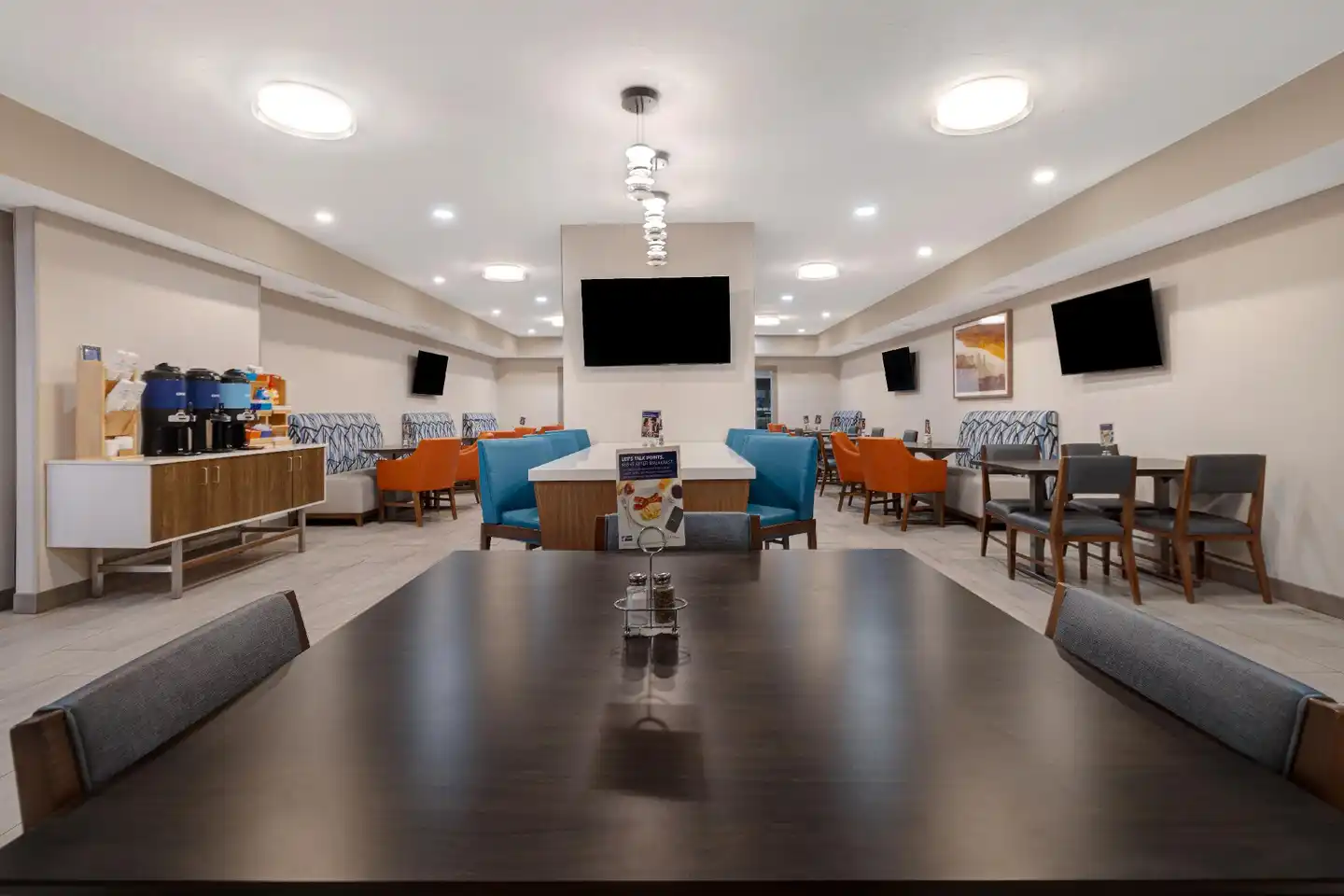 Holiday Inn Express & Suites Moab Bar