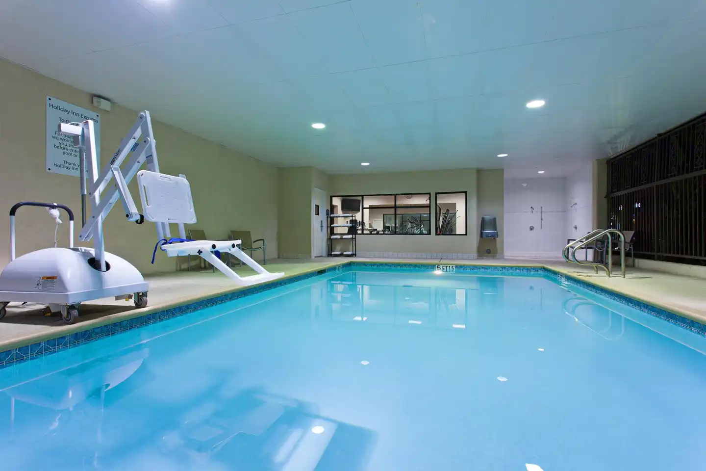 Holiday Inn Express & Suites Hermosa Beach Hallenbad