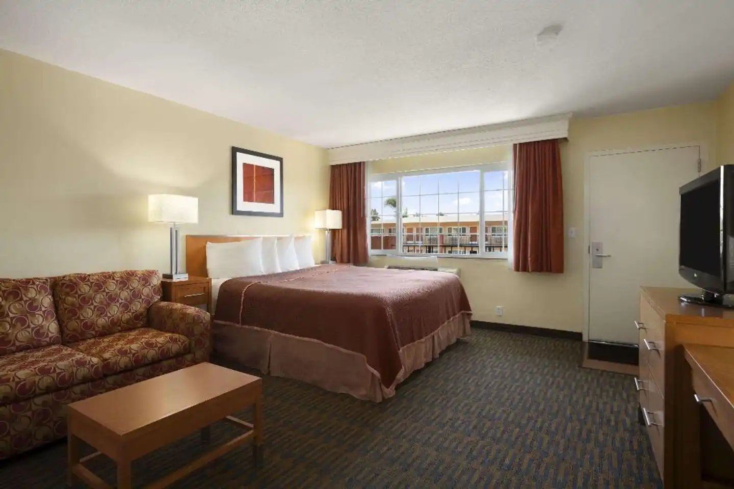 Howard Johnson by Wyndham San Diego Sea World Wohnbeispiel