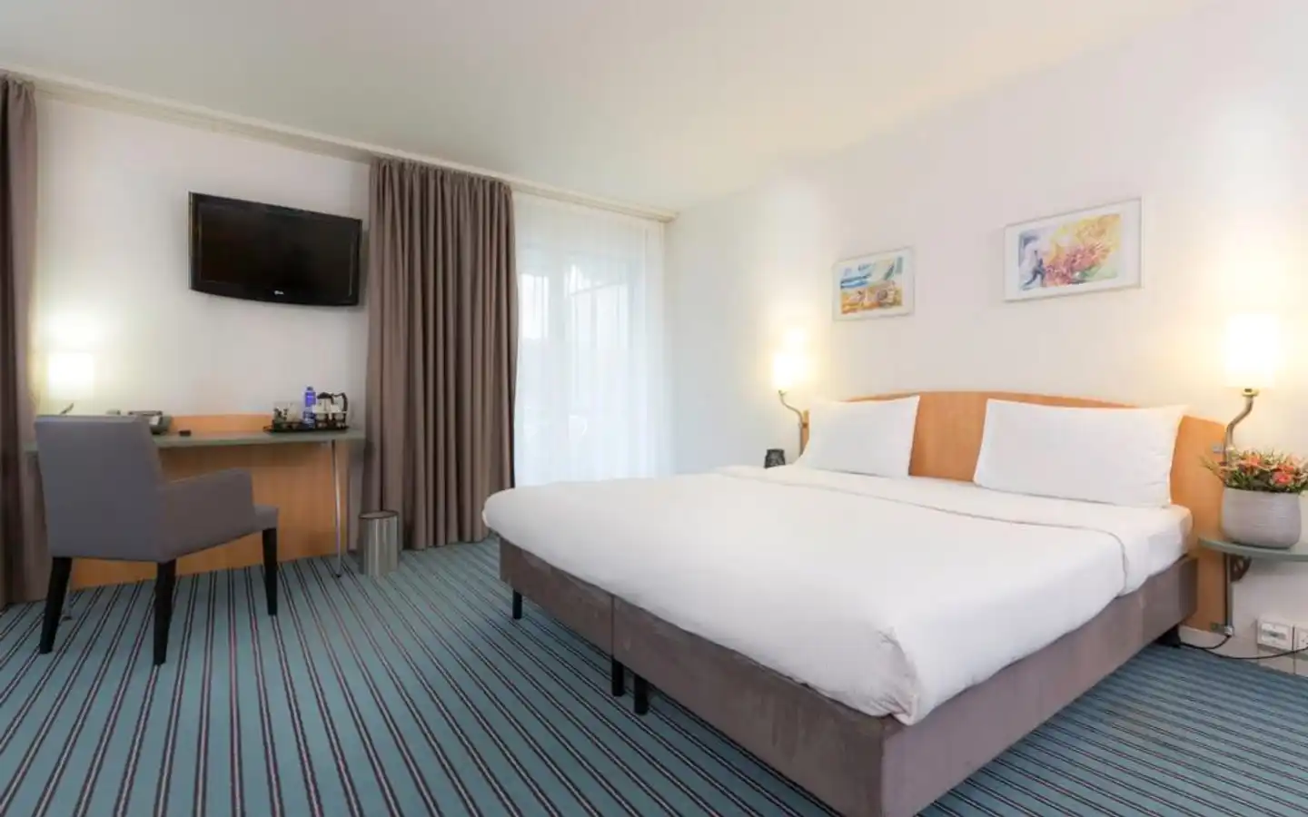 Apart-Hotel Zurich Airport Wohnbeispiel