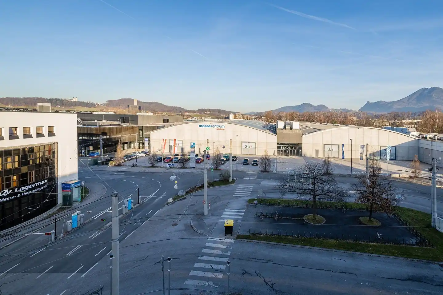 FourSide Hotel Salzburg Pool