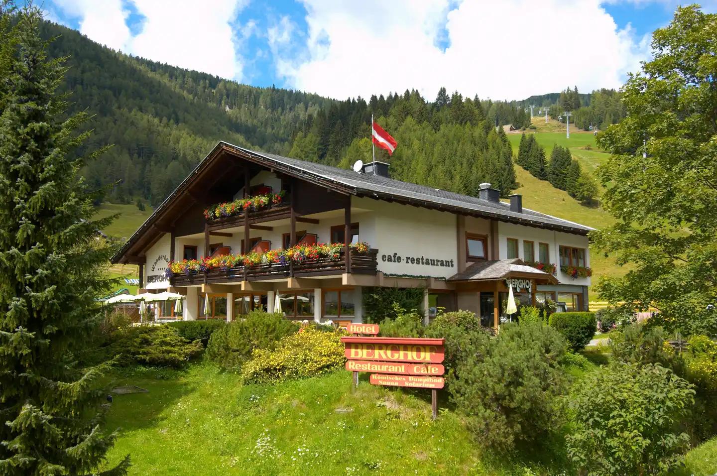 Hotel Berghof Aussenansicht