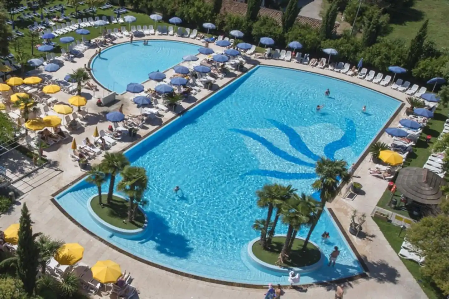 Antares Sport Beauty & Wellness Pool